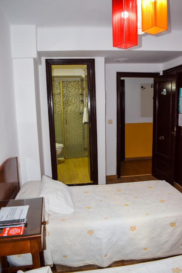 Pension Waksman Valensiya Dış mekan fotoğraf